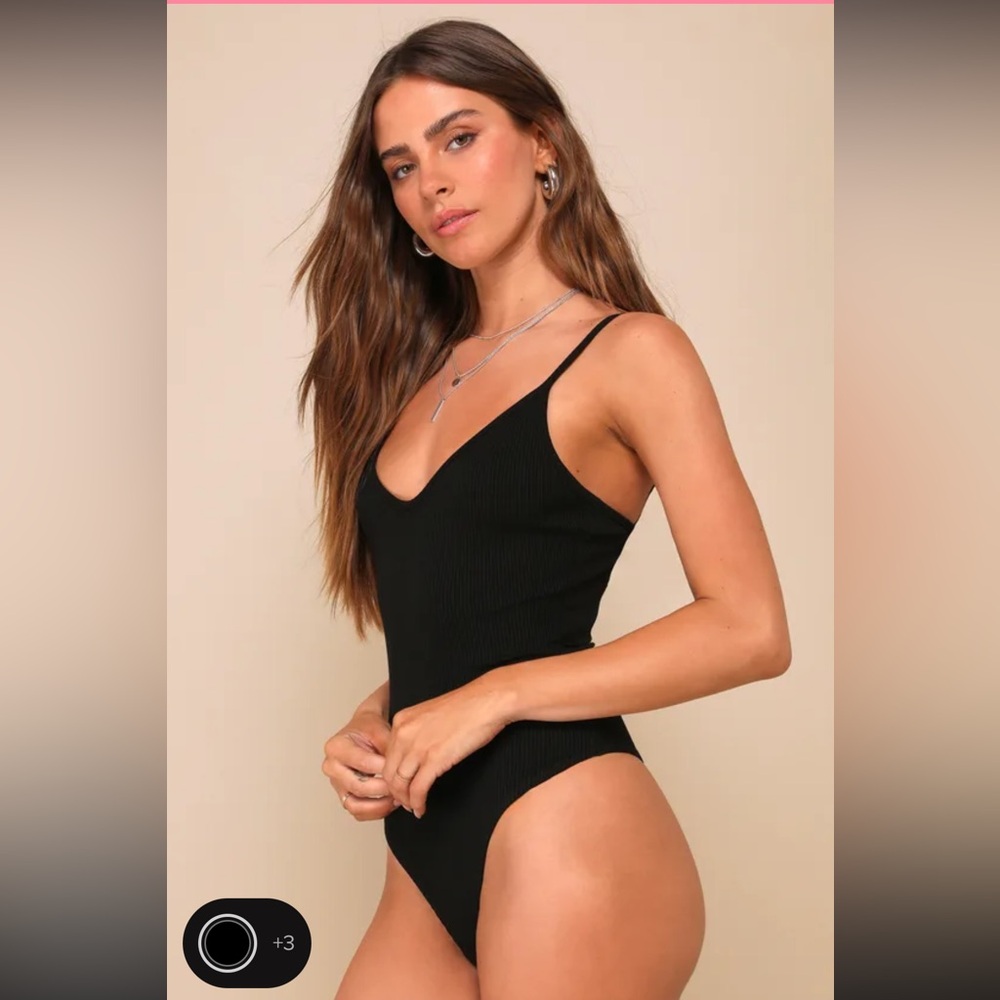 ✨NWOT✨ Lulu’s Talula Black Ribbed V-Neck Cami Bodysuit